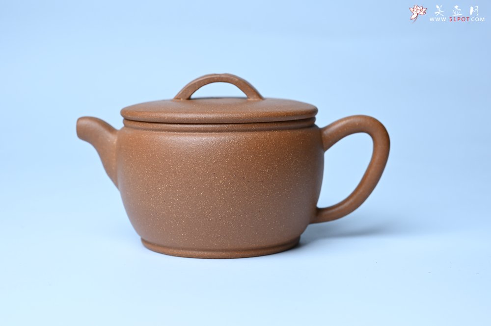 紫砂壶图片：美壶特惠 精致黄降坡泥汉瓦壶 茶人醉爱 - 全手工紫砂壶网