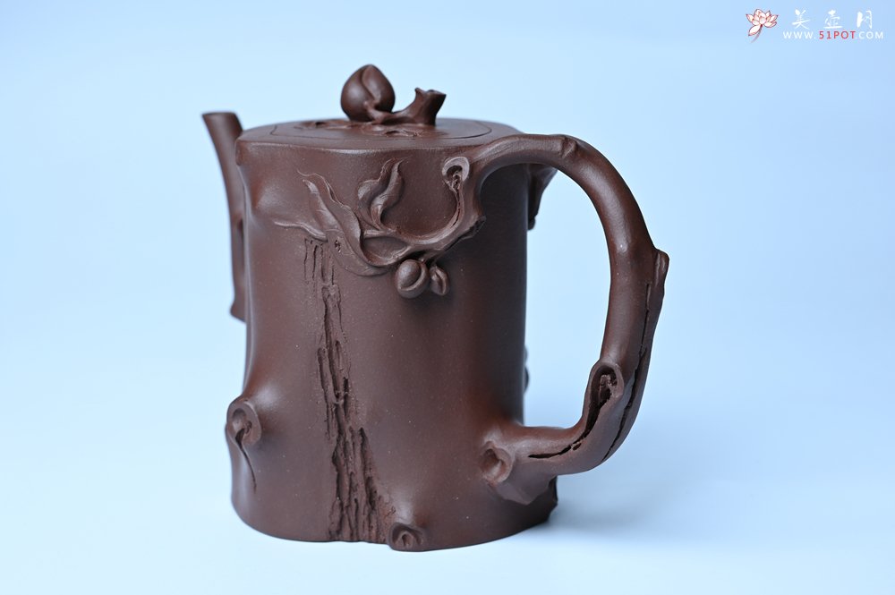 紫砂壶图片：潜力股赵老师 全手工秀雅桃桩 肌理自然生动 - 全手工紫砂壶网