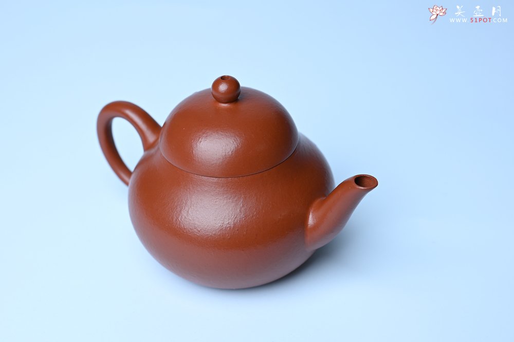 紫砂壶图片：美壶特惠 优质朱泥梨形壶 蝶恋花 茶人醉爱 - 全手工紫砂壶网