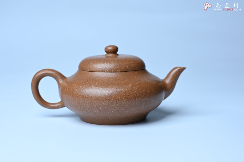 紫砂壶图片：美壶特惠 特好老段泥精致合欢壶 茶人醉爱 - 全手工紫砂壶网