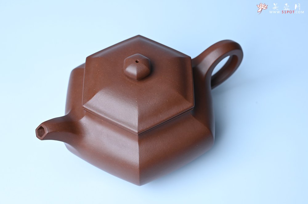 紫砂壶图片：实力派张海艳全手工精工六方仿古壶 气势磅礴 线面挺括平正 - 全手工紫砂壶网