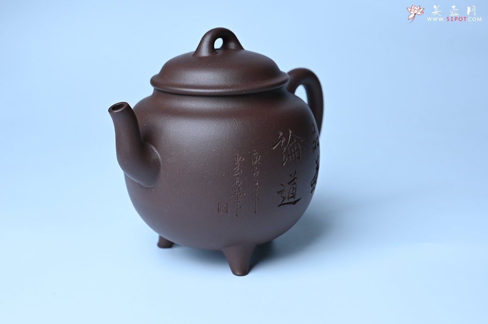 紫砂壶图片：美壶特惠 优质紫泥精致三足鼎壶 品茶论道 - 全手工紫砂壶网