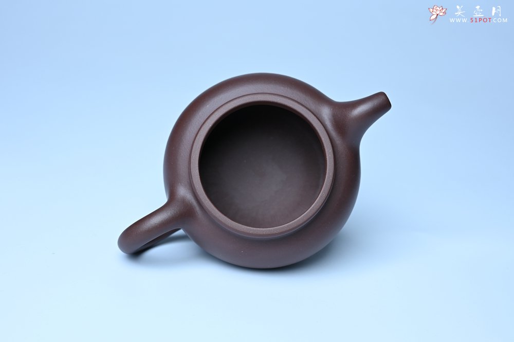 紫砂壶图片：潜力股周小培 特好老底槽青全手工仿古壶 茶人醉爱 - 全手工紫砂壶网