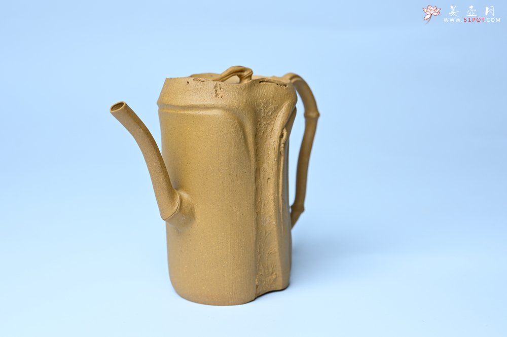 紫砂壶图片：美壶特惠 黄金段泥全手工君竹壶 茶人醉爱 - 全手工紫砂壶网