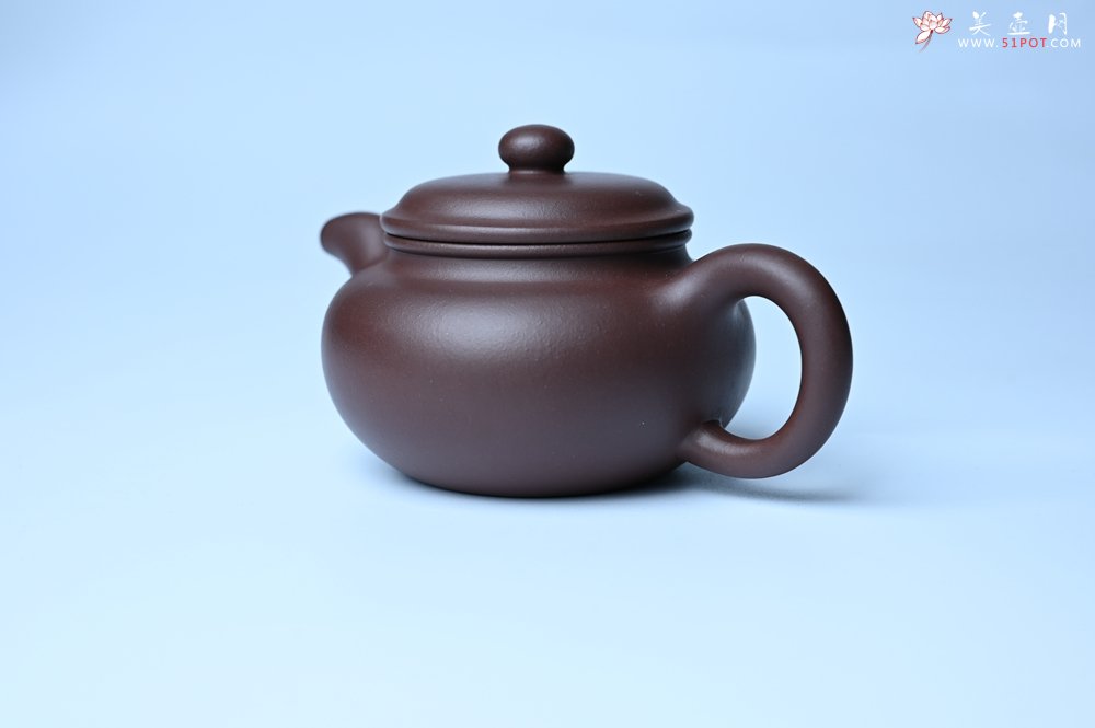 紫砂壶图片：潜力股周小培 特好老底槽青全手工仿古壶 茶人醉爱 - 全手工紫砂壶网