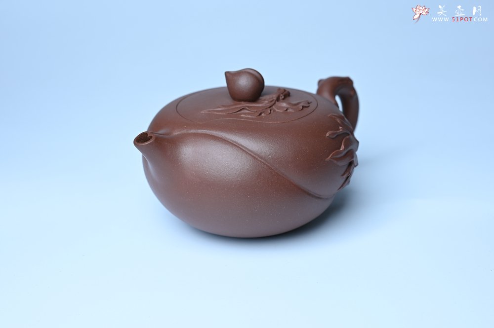 紫砂壶图片：美壶特惠 1993年国工杨军保精致特好紫泥蟠桃壶 - 全手工紫砂壶网