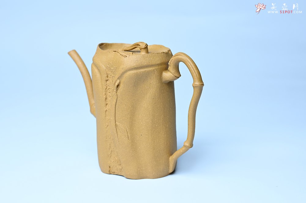 紫砂壶图片：美壶特惠 黄金段泥全手工君竹壶 茶人醉爱 - 全手工紫砂壶网