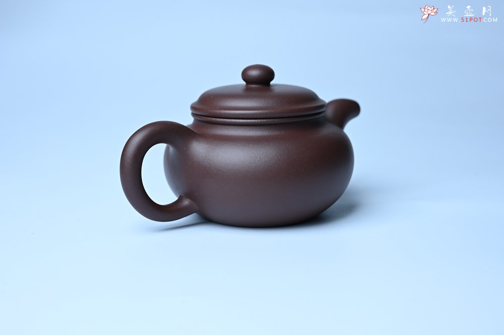 紫砂壶图片：潜力股周小培 特好老底槽青全手工仿古壶 茶人醉爱 - 全手工紫砂壶网