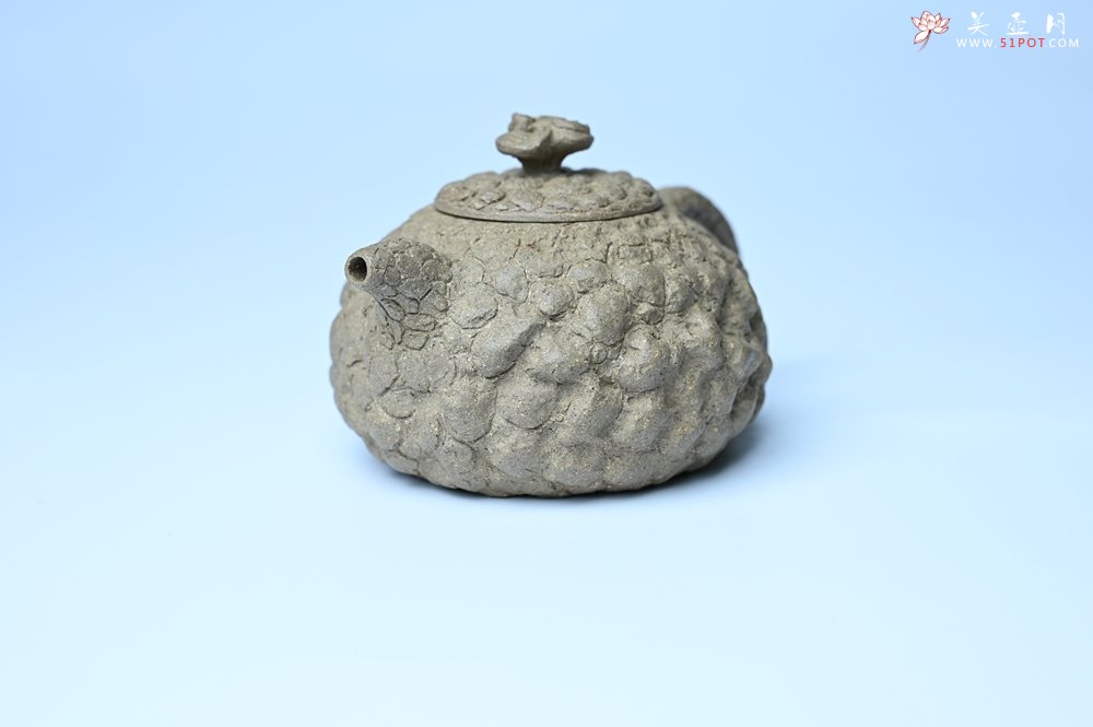 紫砂壶图片：美壶特惠 全手工老青段供春壶 肌理有老树瘿的感觉 灰常赞 - 全手工紫砂壶网