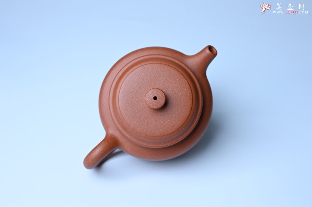 紫砂壶图片：美壶特惠 精致特好黄龙山宝山矿区红降坡泥德中壶 - 全手工紫砂壶网